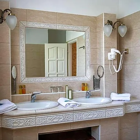 Duna Relax Hotel 4*