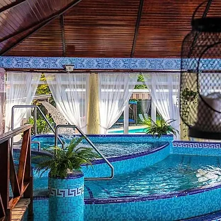 Hotell Duna Relax 4*